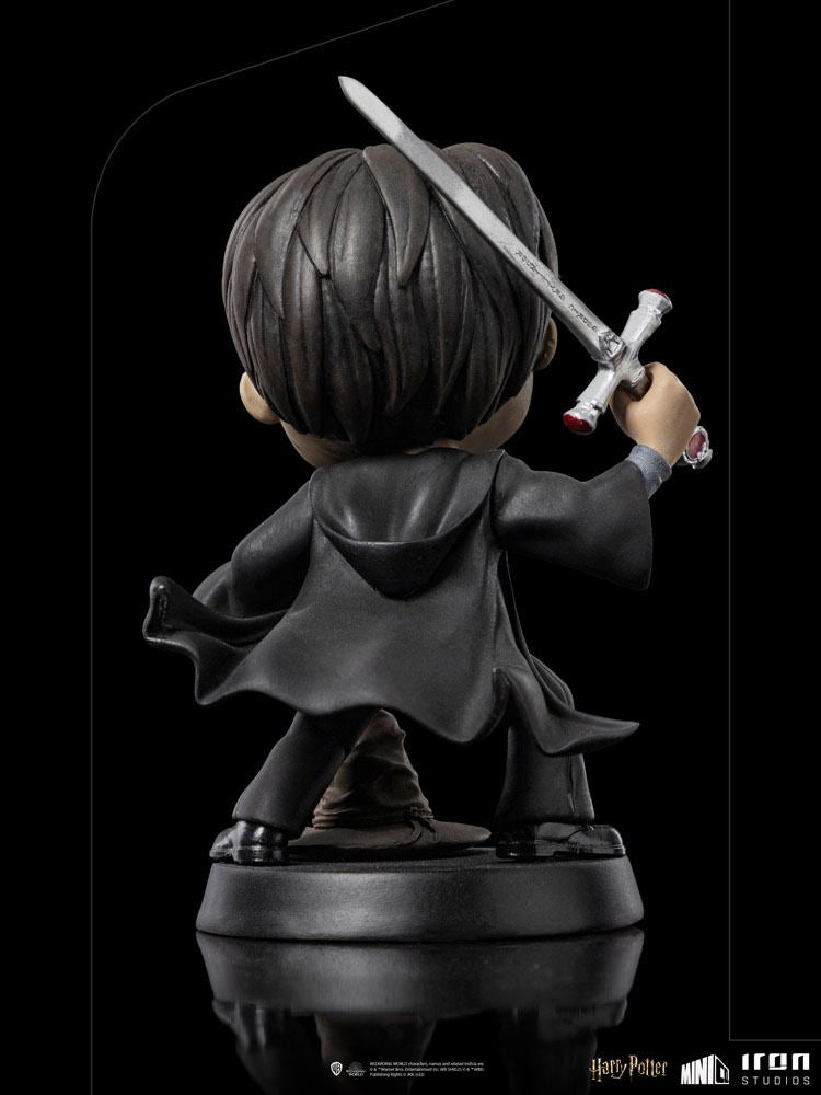 Harry Potter Mini Co. PVC Figure Harry Potter with Sword of Gryffindor 14 cm