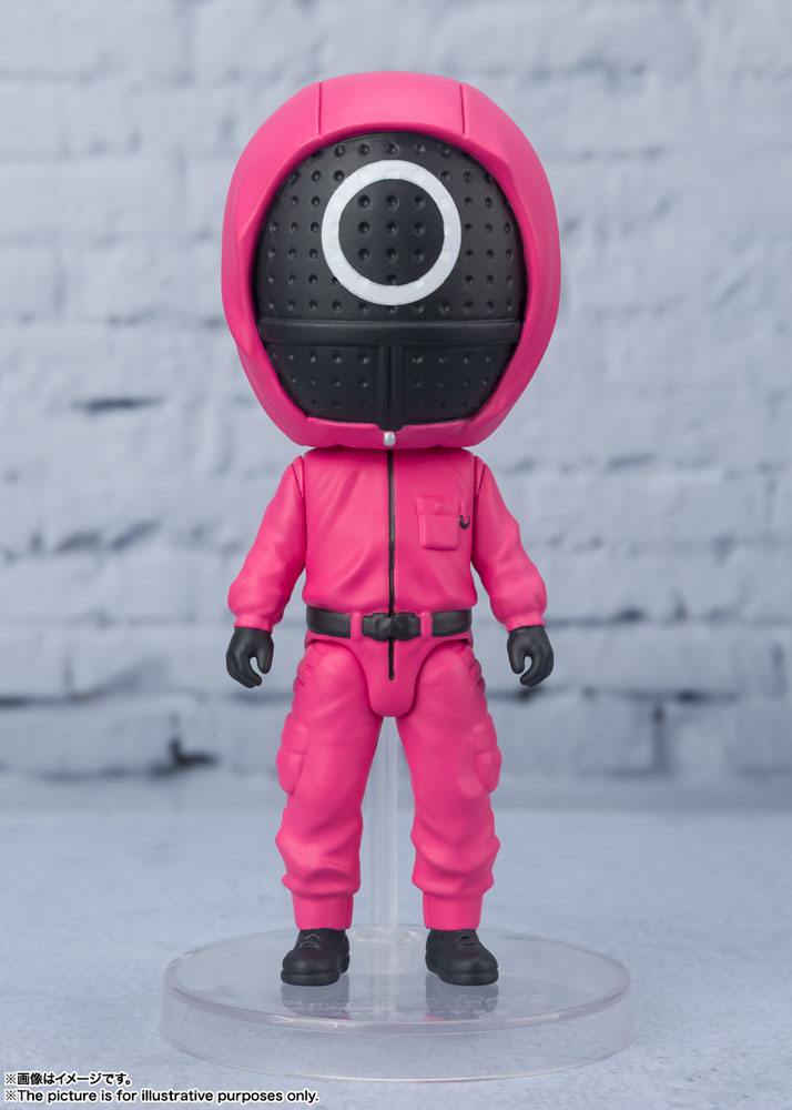 Squid Game Figuarts mini Action Figure Masked Worker 9 cm