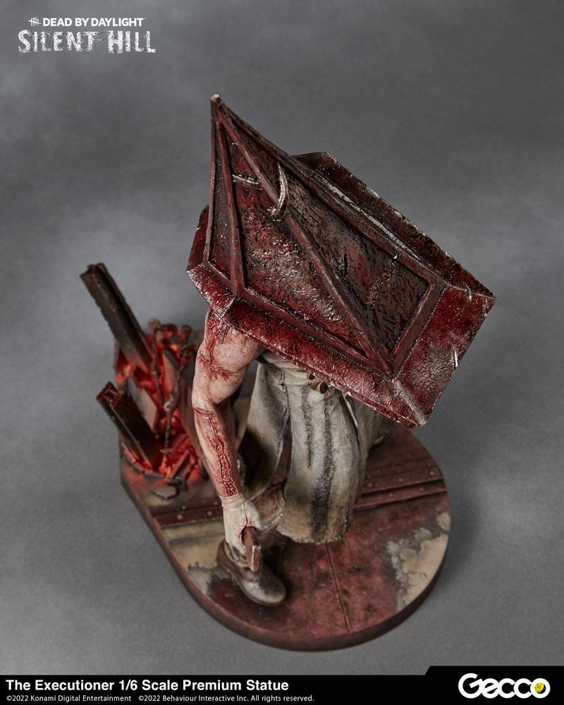 Dead By Daylight - Silent Hill Chapter Statue 1/6 The Executioner 35 cm
