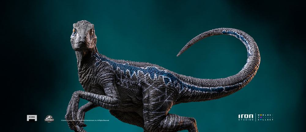 Jurassic World Icons Statue Velociraptor B Blue 7 cm