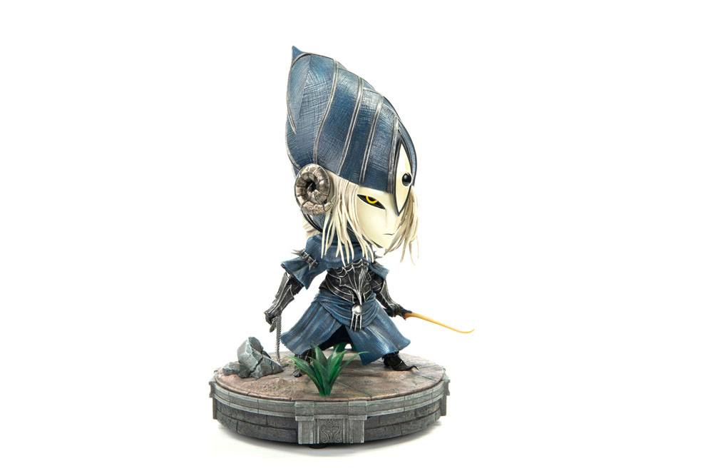 Dark Souls Statue Lord&#39;s Blade Ciaran SD 23 cm