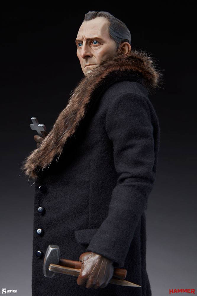 Dracula Premium Format Statue Van Helsing (Peter Cushing) 55 cm