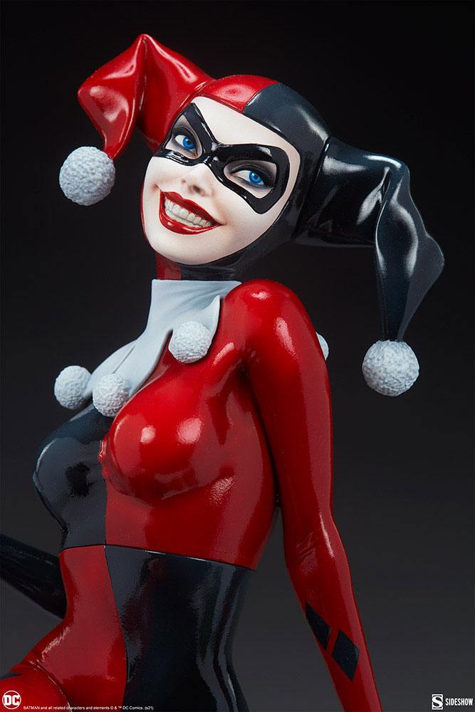 DC Comics Diorama Harley Quinn and The Joker 35 cm