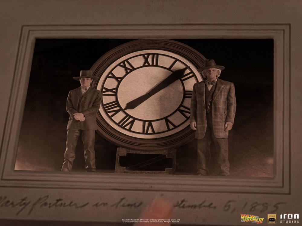 Back to the Future III Deluxe Art Scale Statue 1/10 Marty and Doc at the Clock 30 cm