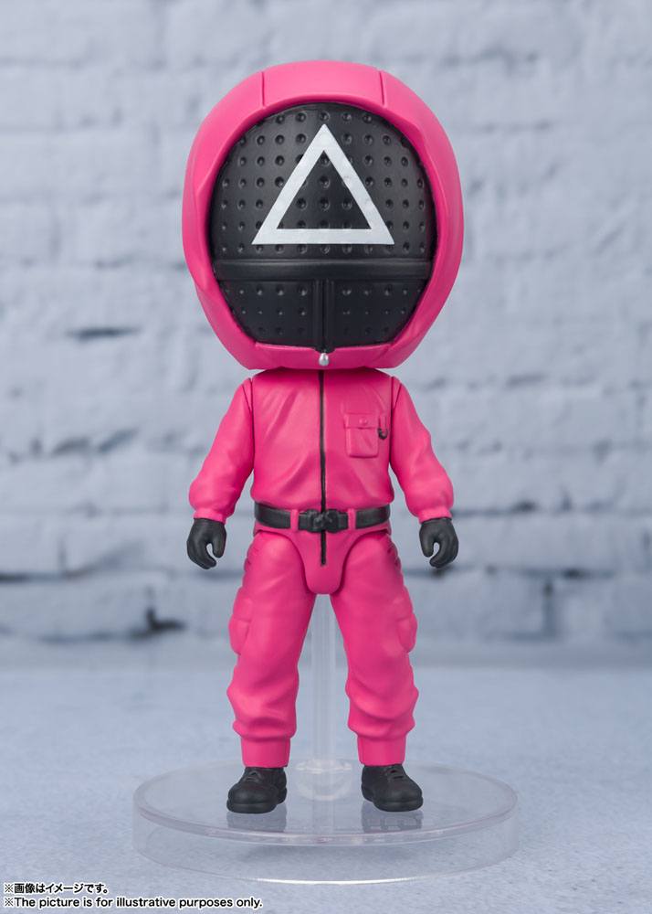 Squid Game Figuarts mini Action Figure Masked Soldier 9 cm