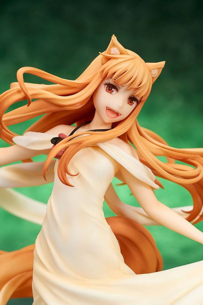Spice and Wolf PVC Statue 1/7 Holo 23 cm