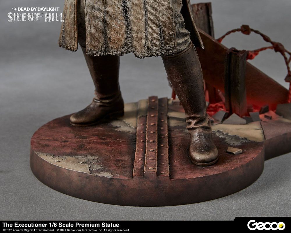 Dead By Daylight - Silent Hill Chapter Statue 1/6 The Executioner 35 cm