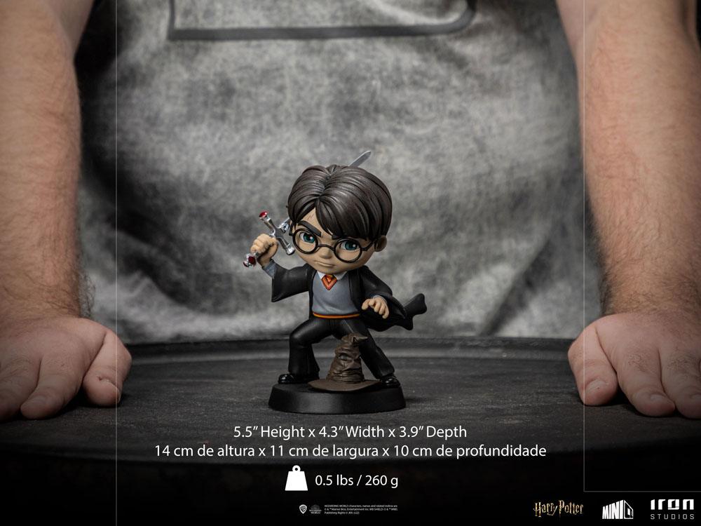 Harry Potter Mini Co. PVC Figure Harry Potter with Sword of Gryffindor 14 cm