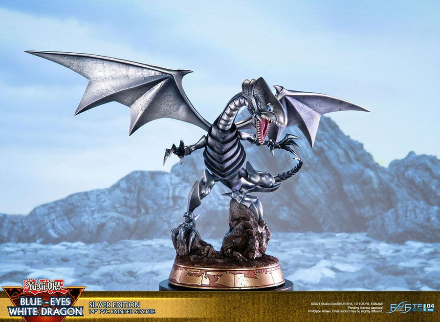 Yu-Gi-Oh! - Blue-Eyes White Dragon Silver Edition 35 cm