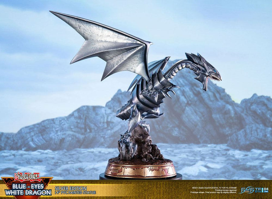 Yu-Gi-Oh! - Blue-Eyes White Dragon Silver Edition 35 cm