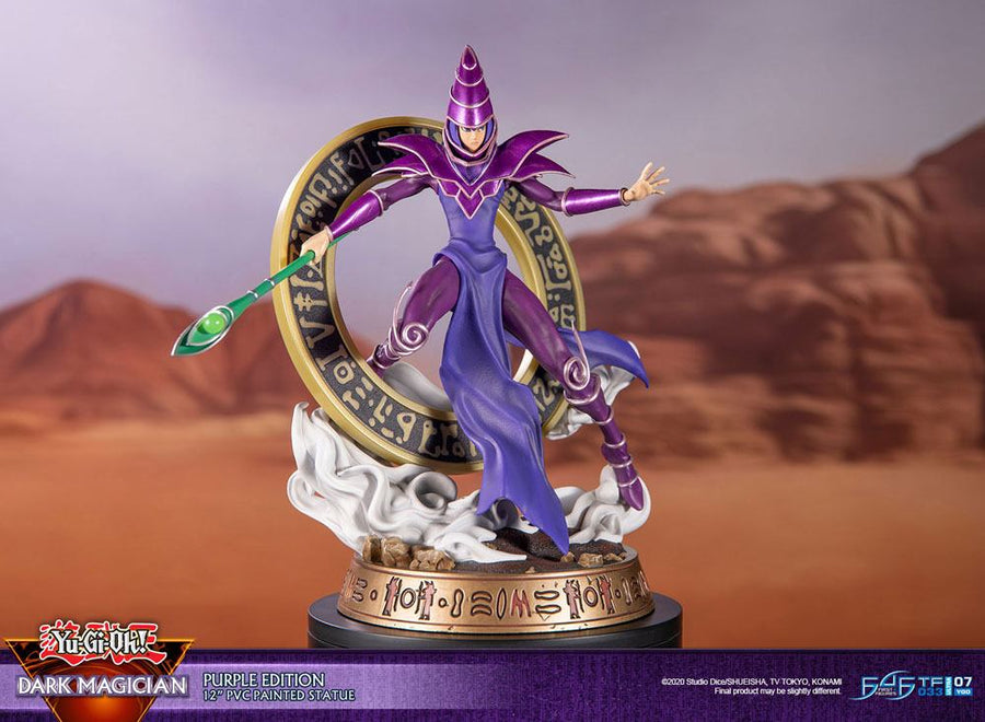 Yu-Gi-Oh! - Dark Magician Purple Version 29 cm