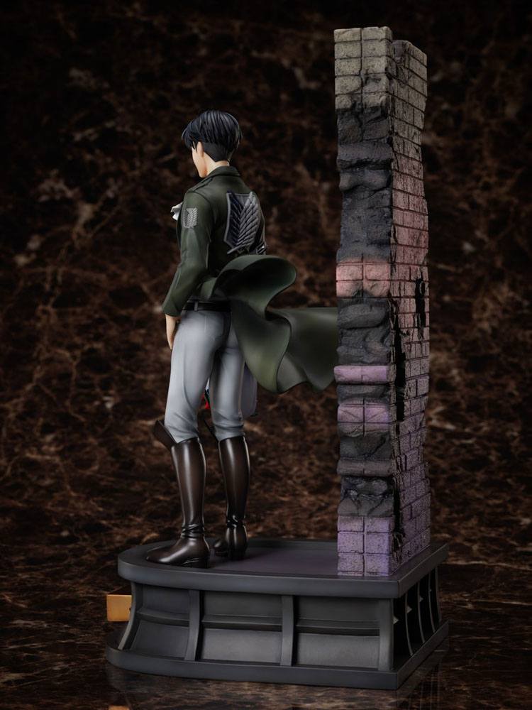Attack of Titan The Final Season PVC Statue 1/7 Levi Birthday 30 cm