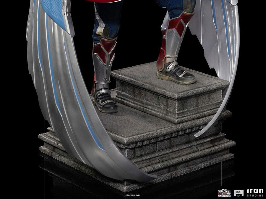 The Falcon and the Winter Soldier Legacy Replica Statue 1/4 Captain America Sam Wilson (Complete)