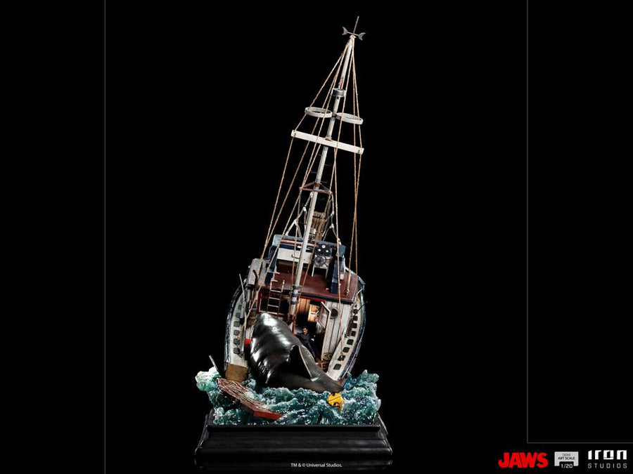 Jaws Demi Art Scale Statue 1/20 Jaws Attack 104 cm