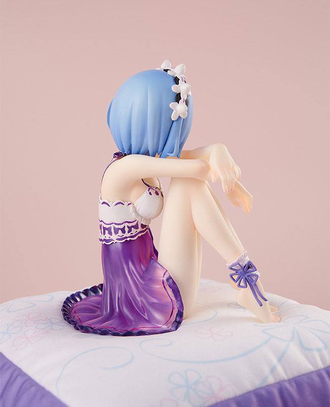 Re:ZERO -Starting Life in Another World- PVC Statue 1/7 Rem Birthday Purple Lingerie Ver. 12 cm