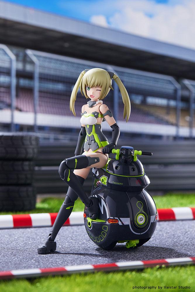 Frame Arms Girl Plastic Model Kit Innocentia (Racer) &amp; Noseru (Racing Specs Ver.) 15 cm